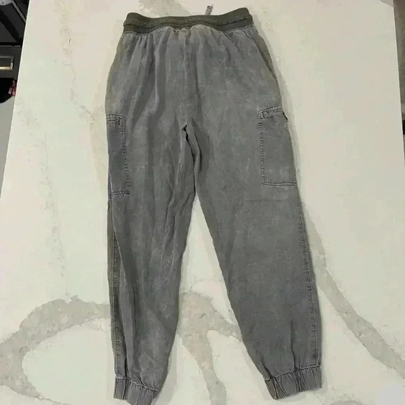 Aerie Charcoal Cargo Jogger Pants Pockets Drawstring Waist Women's Small Utility - Picture 6 of 9